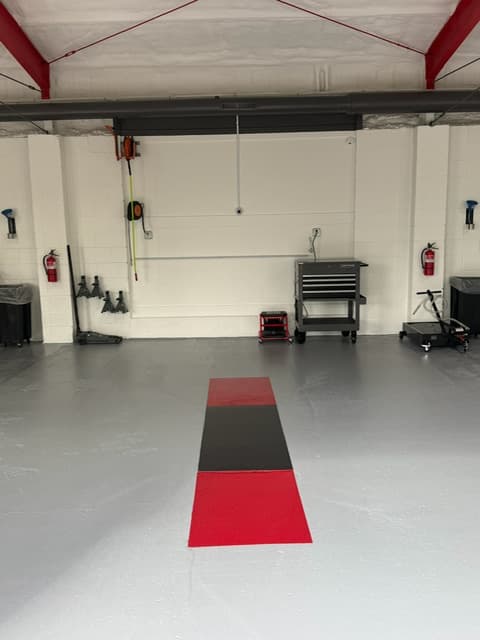 Coopers DIY Garage bay interior